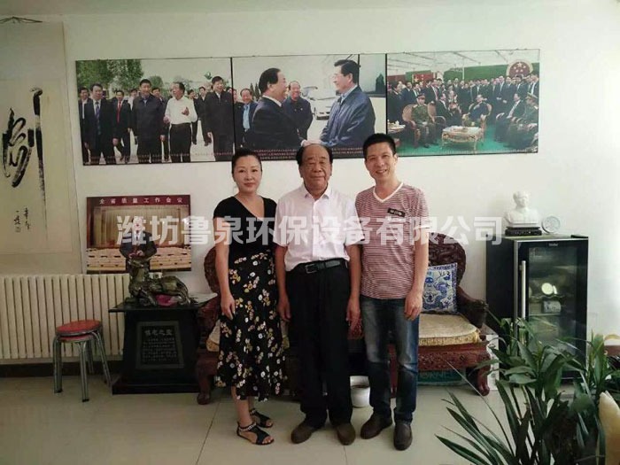 ���������\��ݕ���ǰ݅���x��ӛ������ӛ�¸������������A�Ĳ�ʥ����